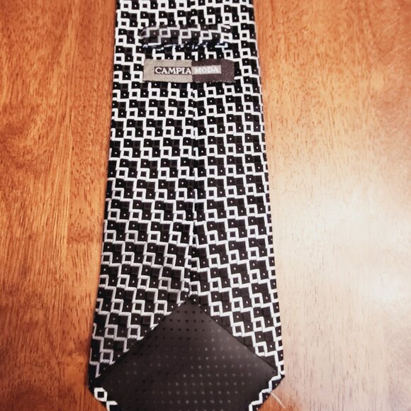 Campia Moda ~ X Long, Geometric Pattern Necktie ~ Excellent Condition - Picture 7 of 7